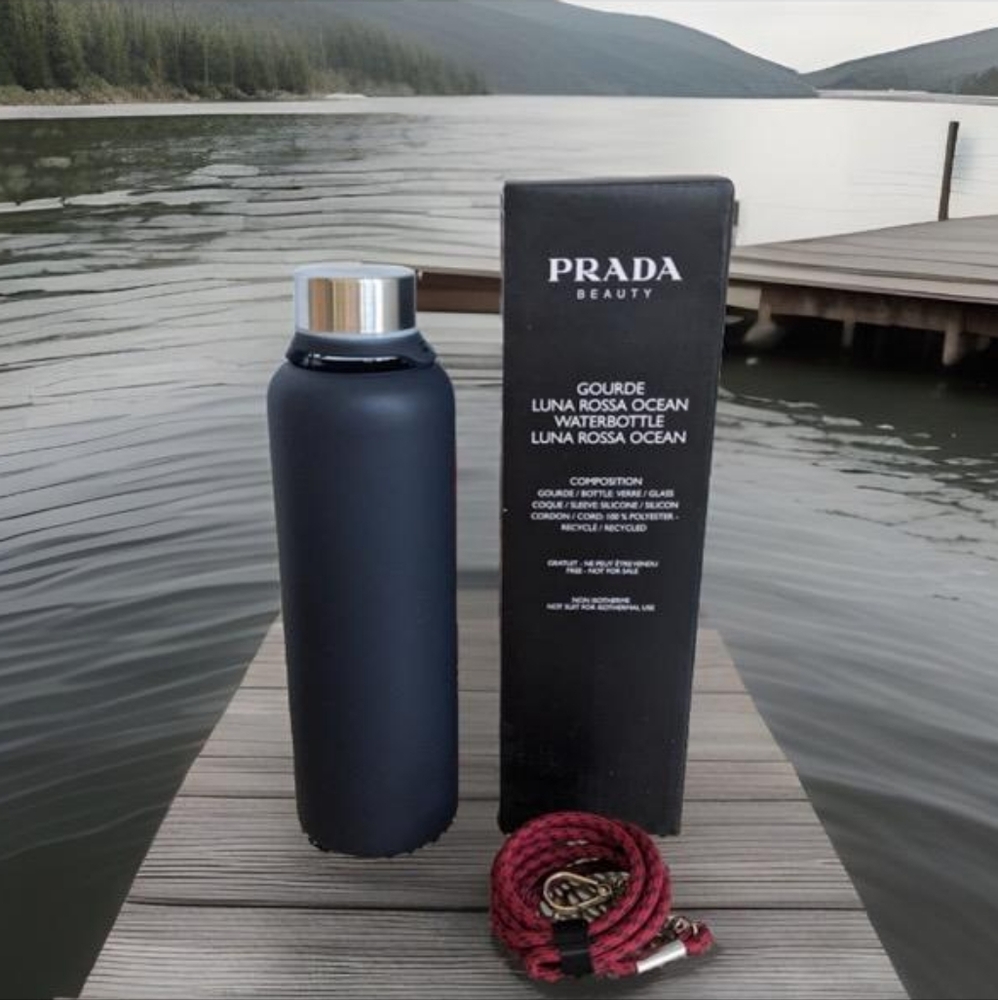 Prada - Picture 4 of 5